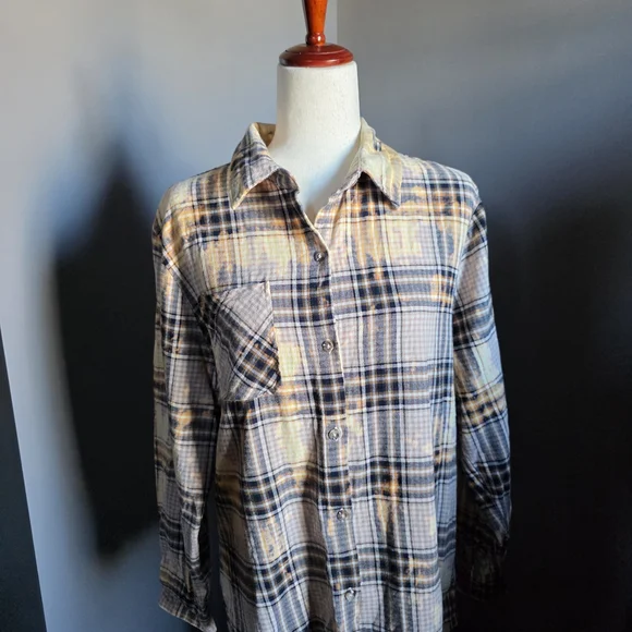 BUCKLE- La la Island Upcycled Yellow/black Flannel, Creek Ranch Wyoming Size S - Picture 4 of 12